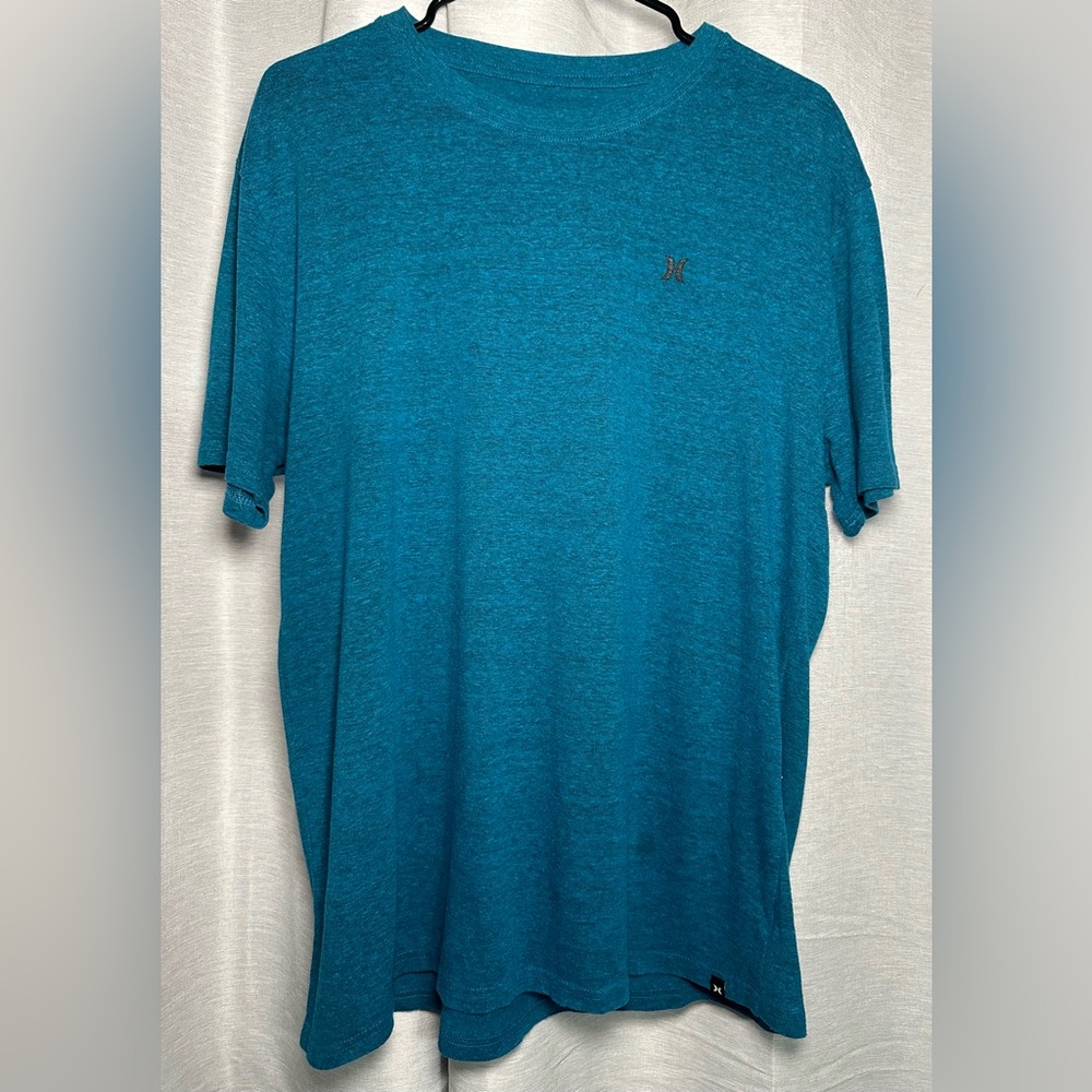 Men’s Hurley Blue T-shirt, size Large